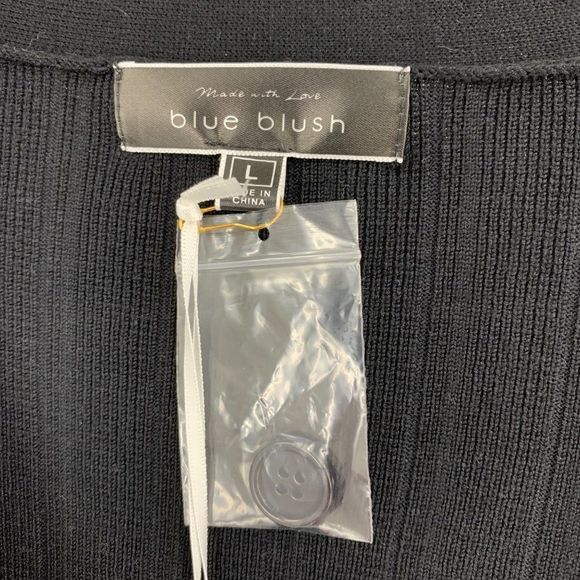 Womans Blue Blush Crop Sweater Cardi Black Size Large 0262 NWT Long Sleeve - Picture 3 of 9